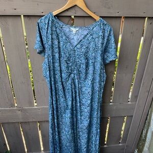 🎉NWT Terra & Sky Blue and White Patterned Dress